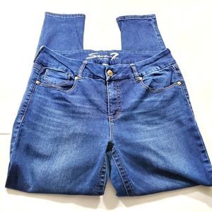 Seven7 Jeans Skinny Style. Size 16 Stretch.  #126‎